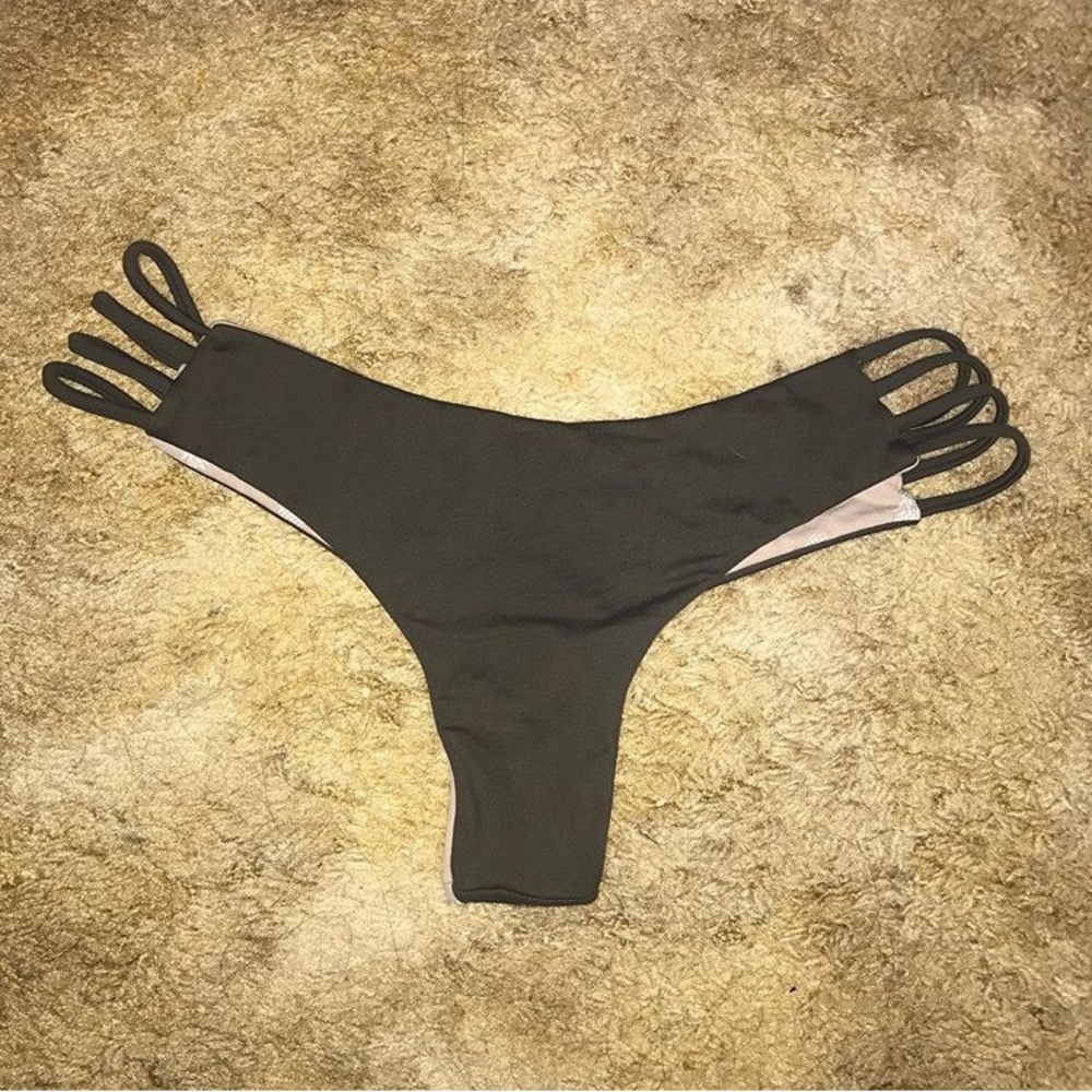 Midori dark green bottoms